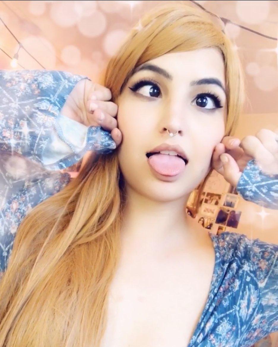 Ahegao face