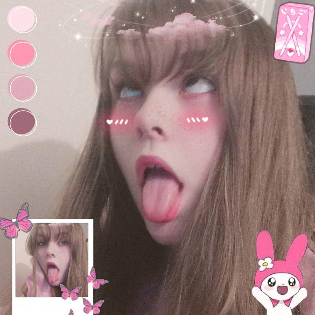 Ahegao face