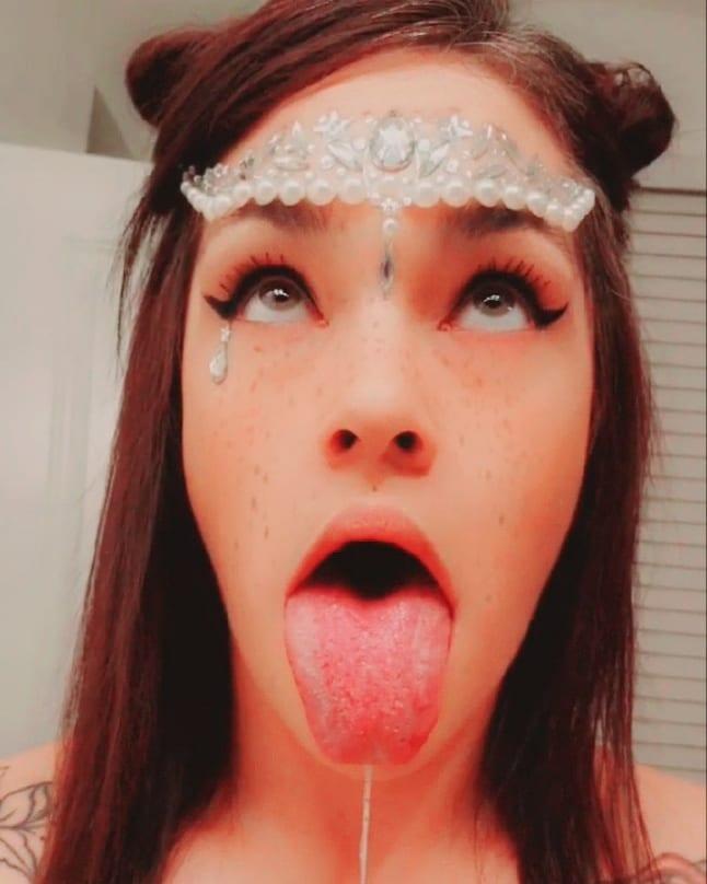 Ahegao face