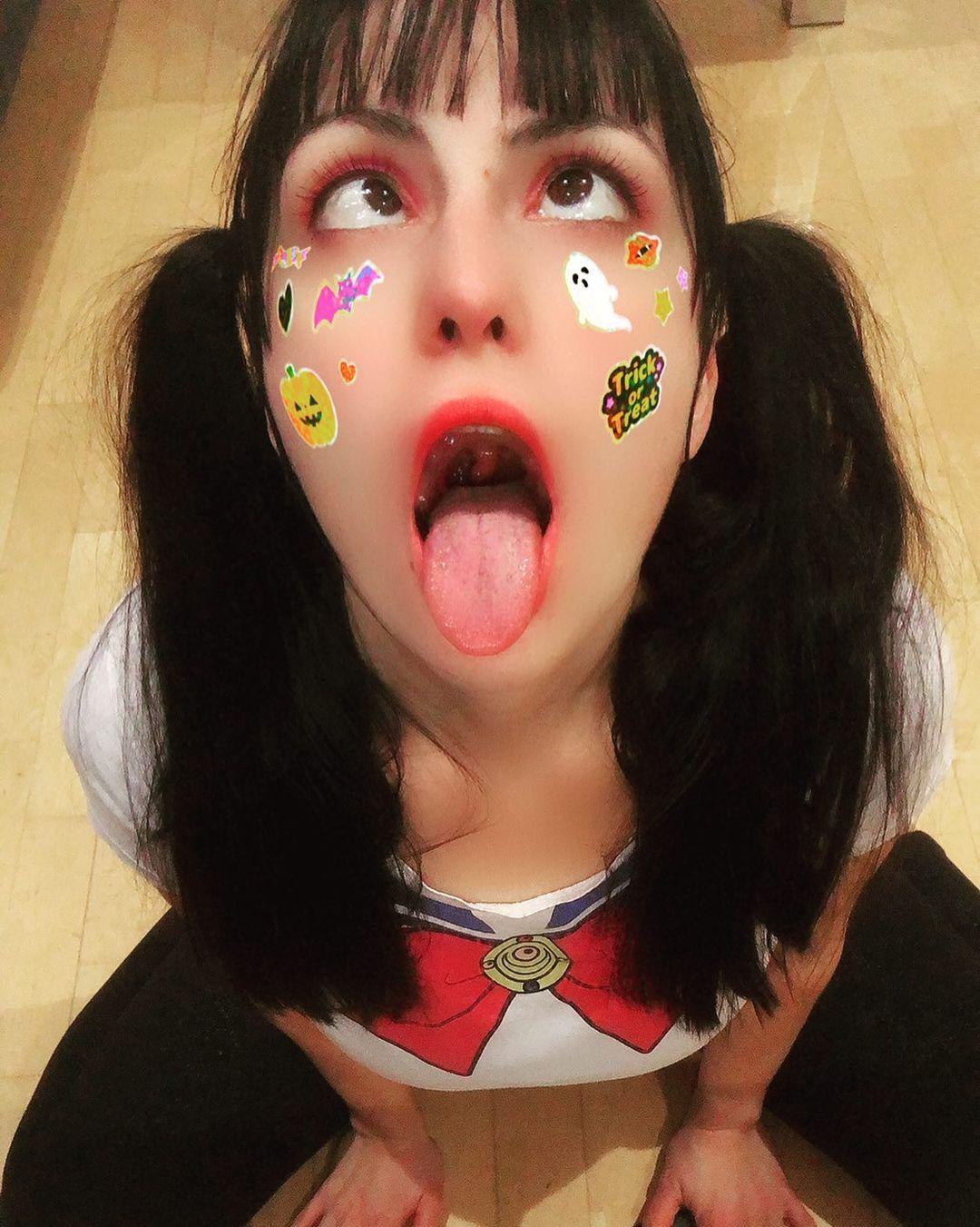 Ahegao face