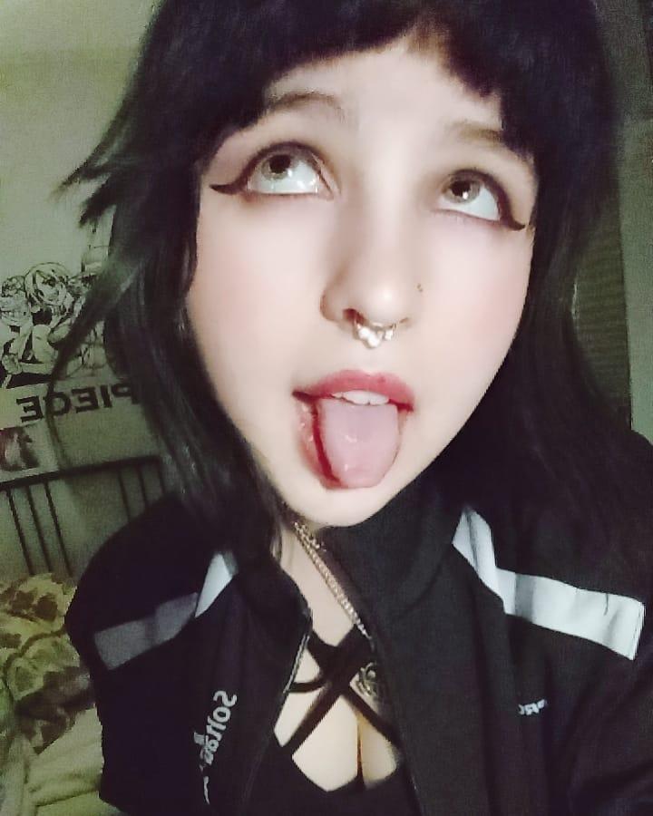 Ahegao face