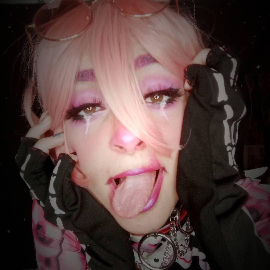 Ahegao face