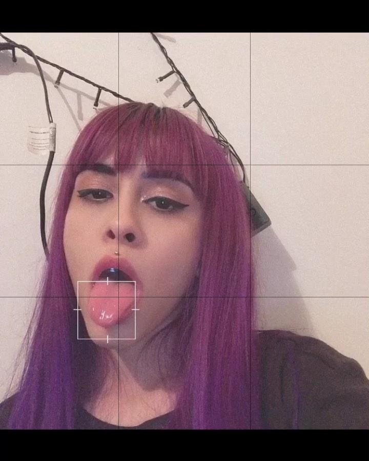 Ahegao face