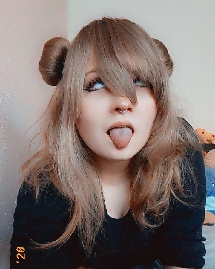 Ahegao face