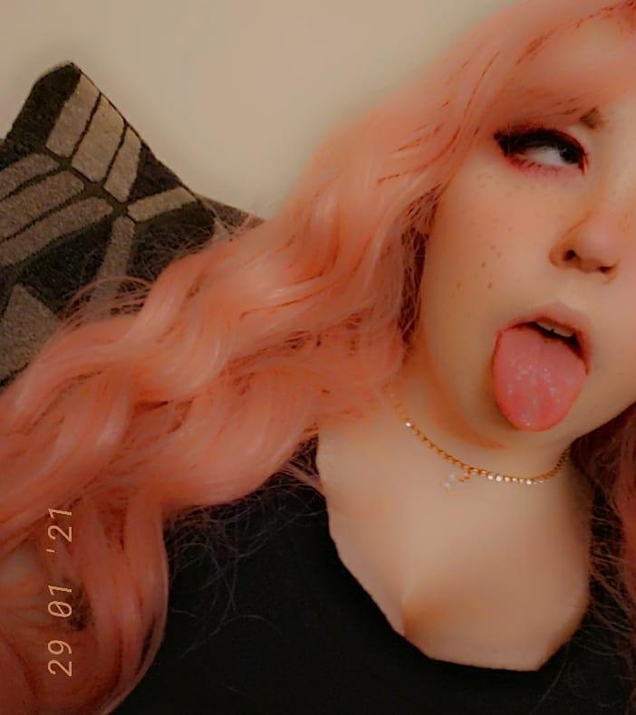 Ahegao face