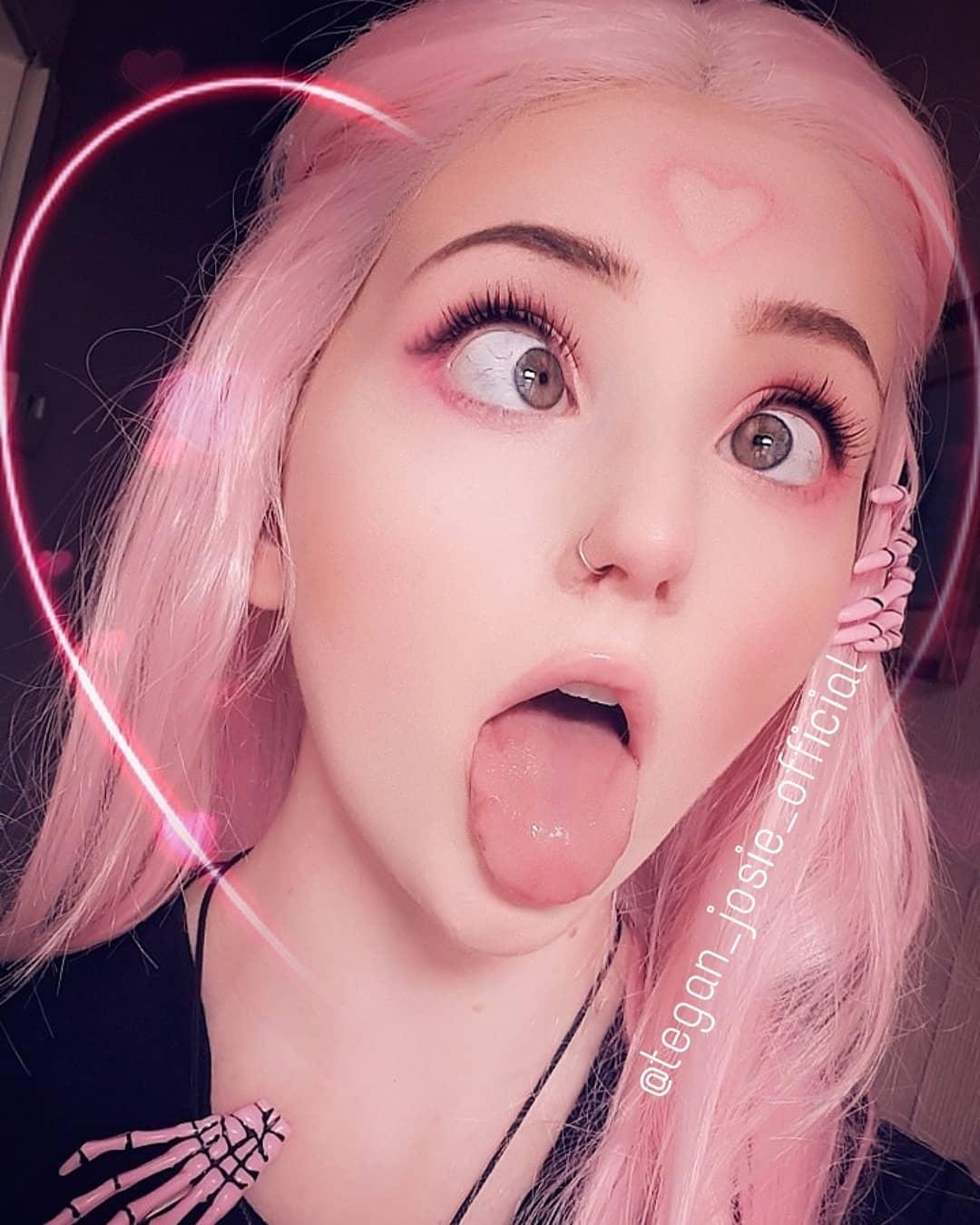 Ahegao face