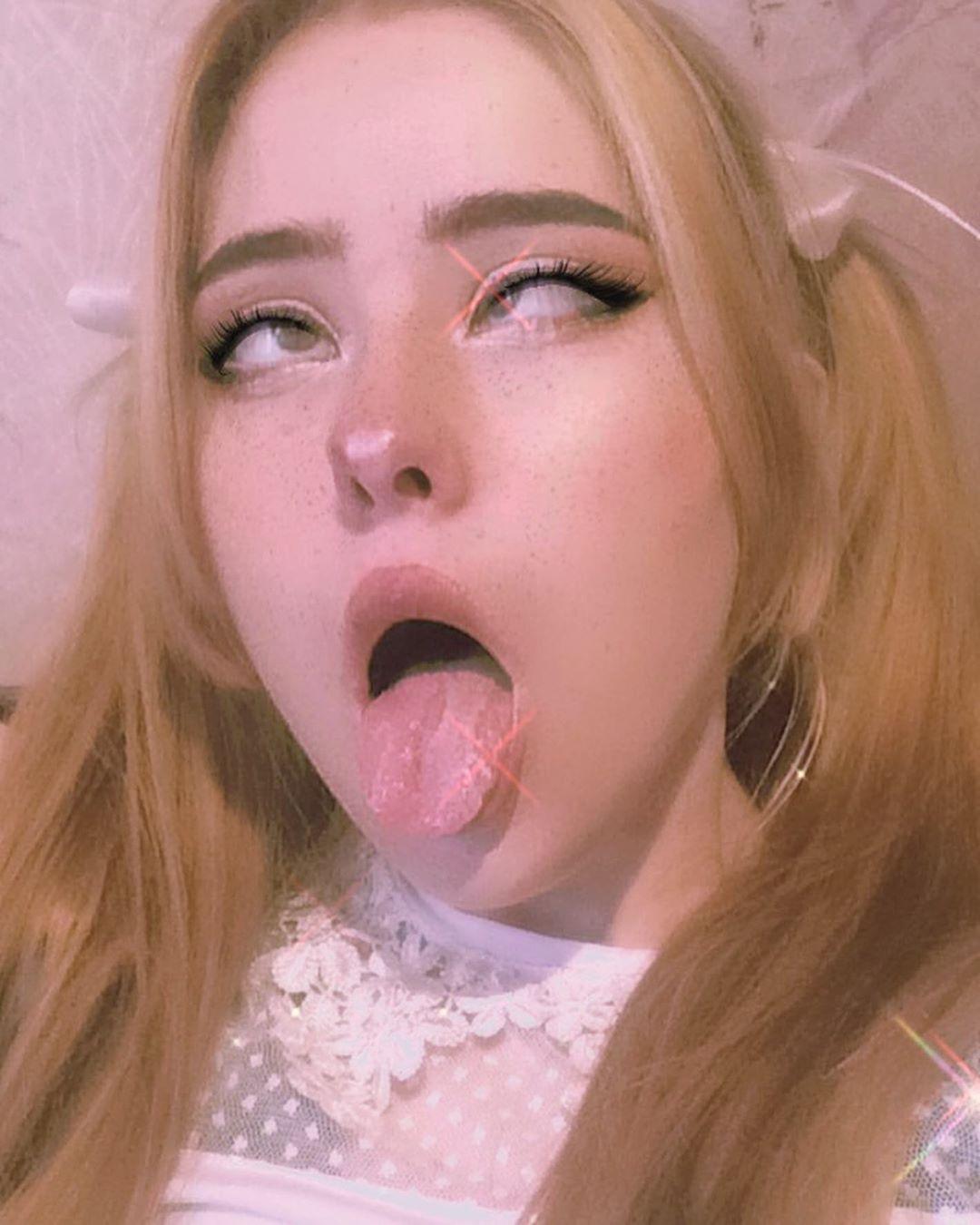 Ahegao face