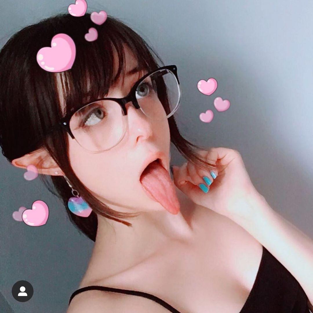 Ahegao face