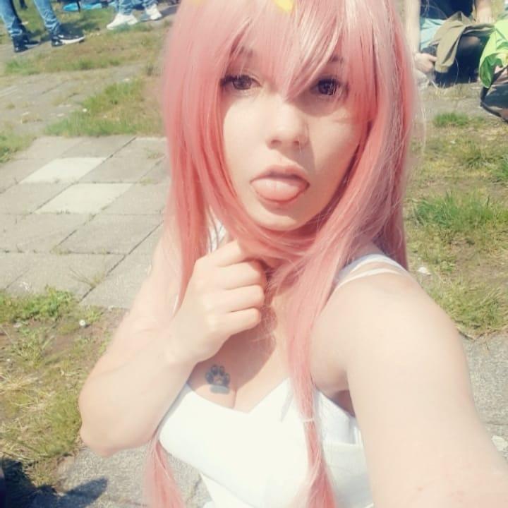 Ahegao face