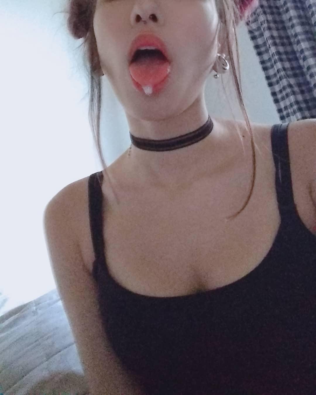 Ahegao face