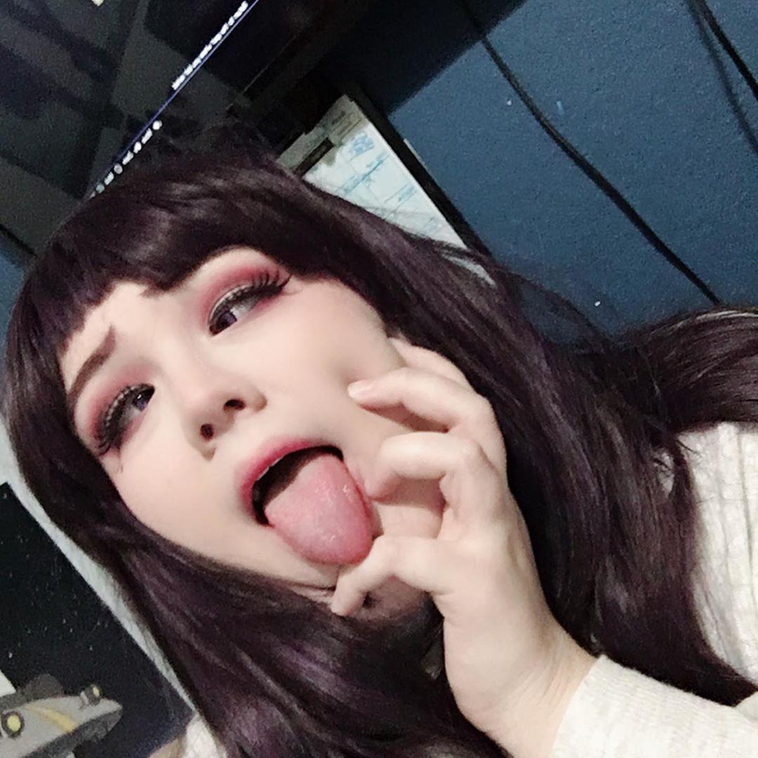 Ahegao face