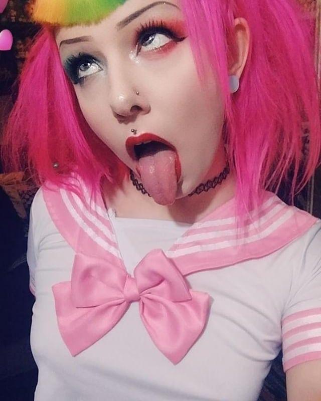 Ahegao face