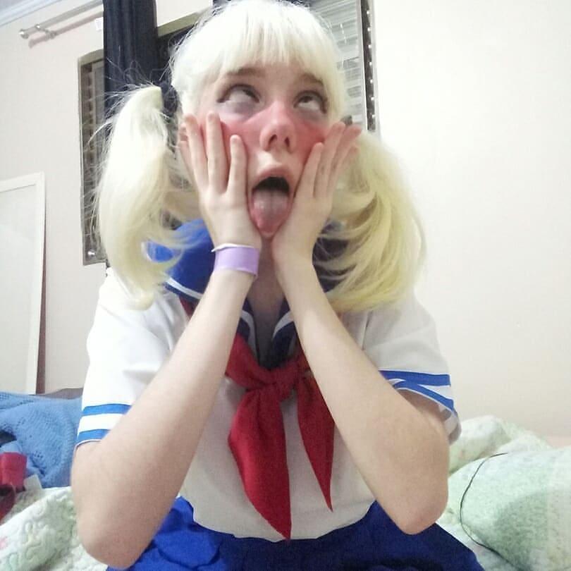 Ahegao face