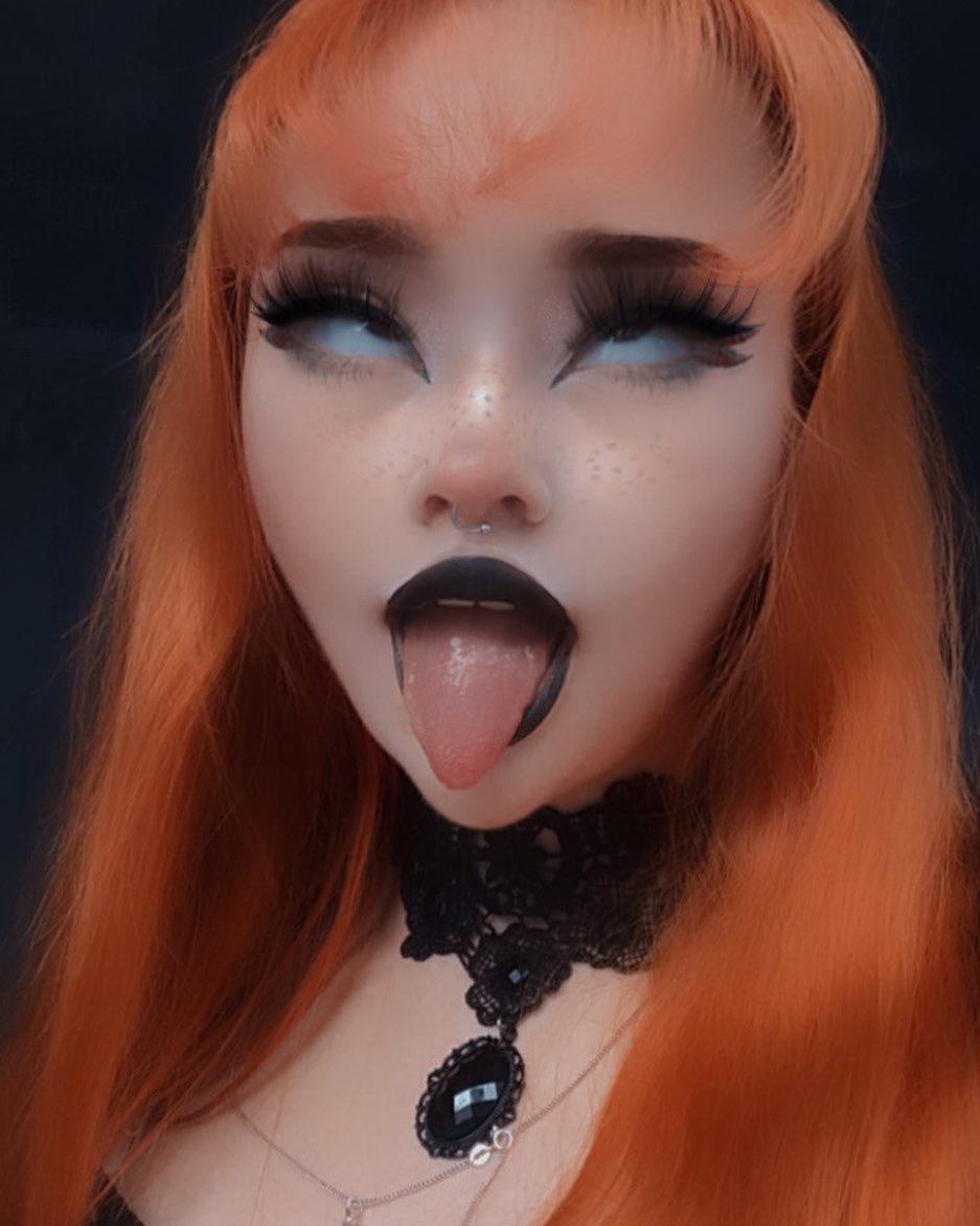 Ahegao face