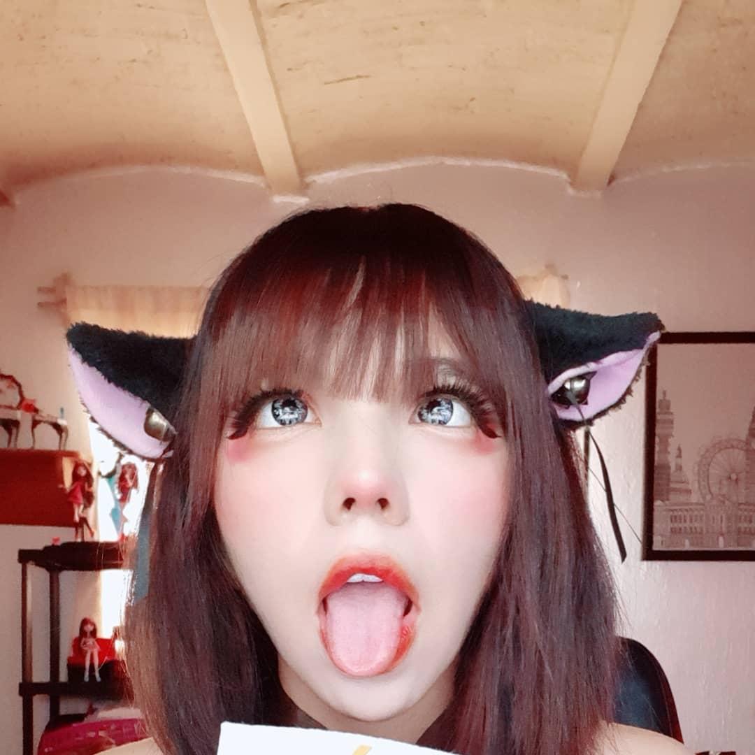 Ahegao face