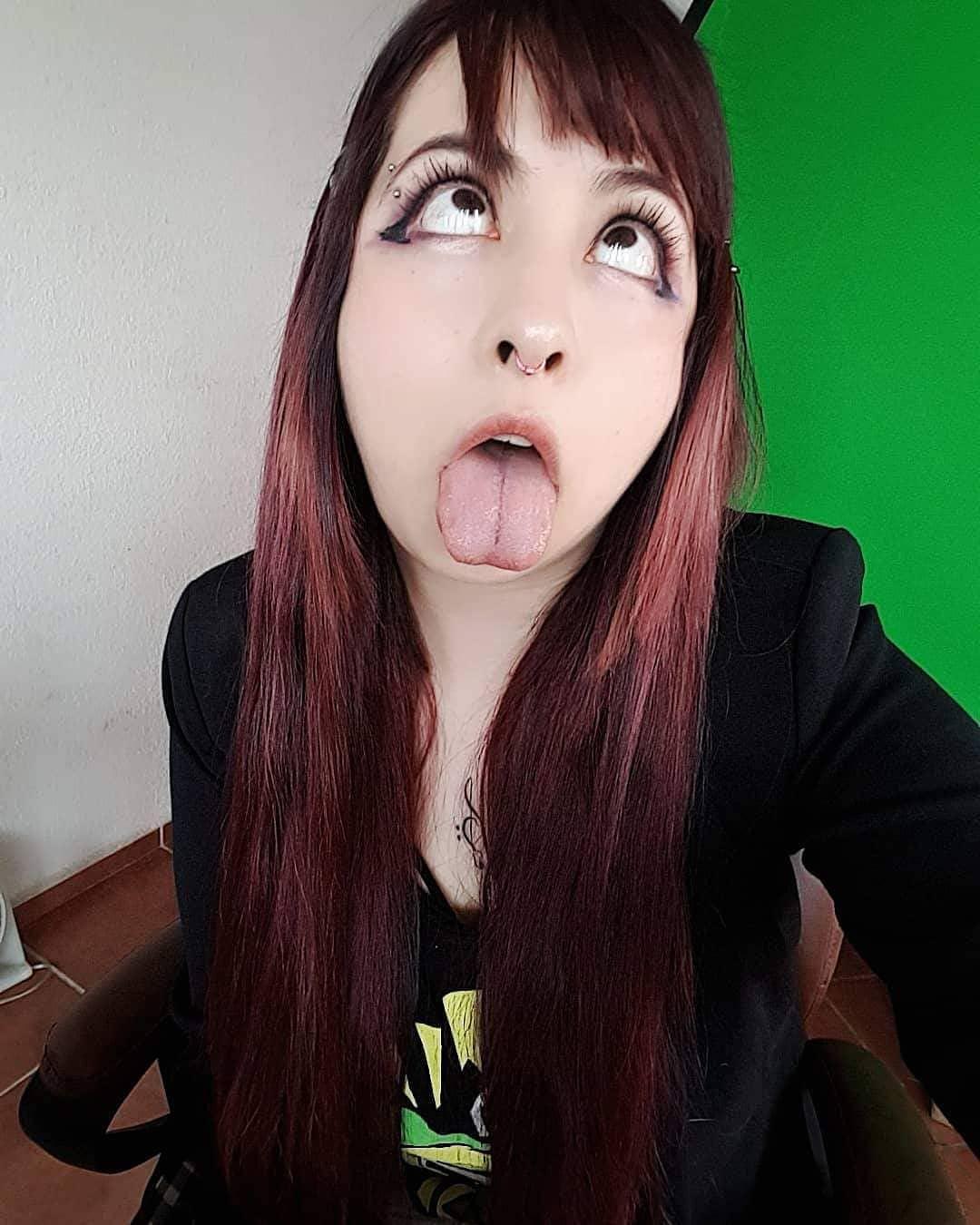 Ahegao face