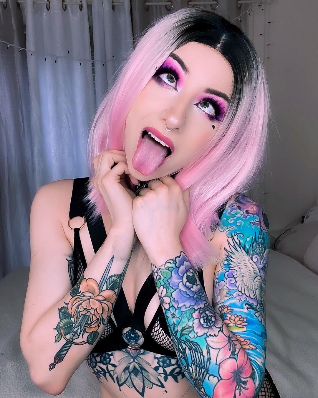 Ahegao face