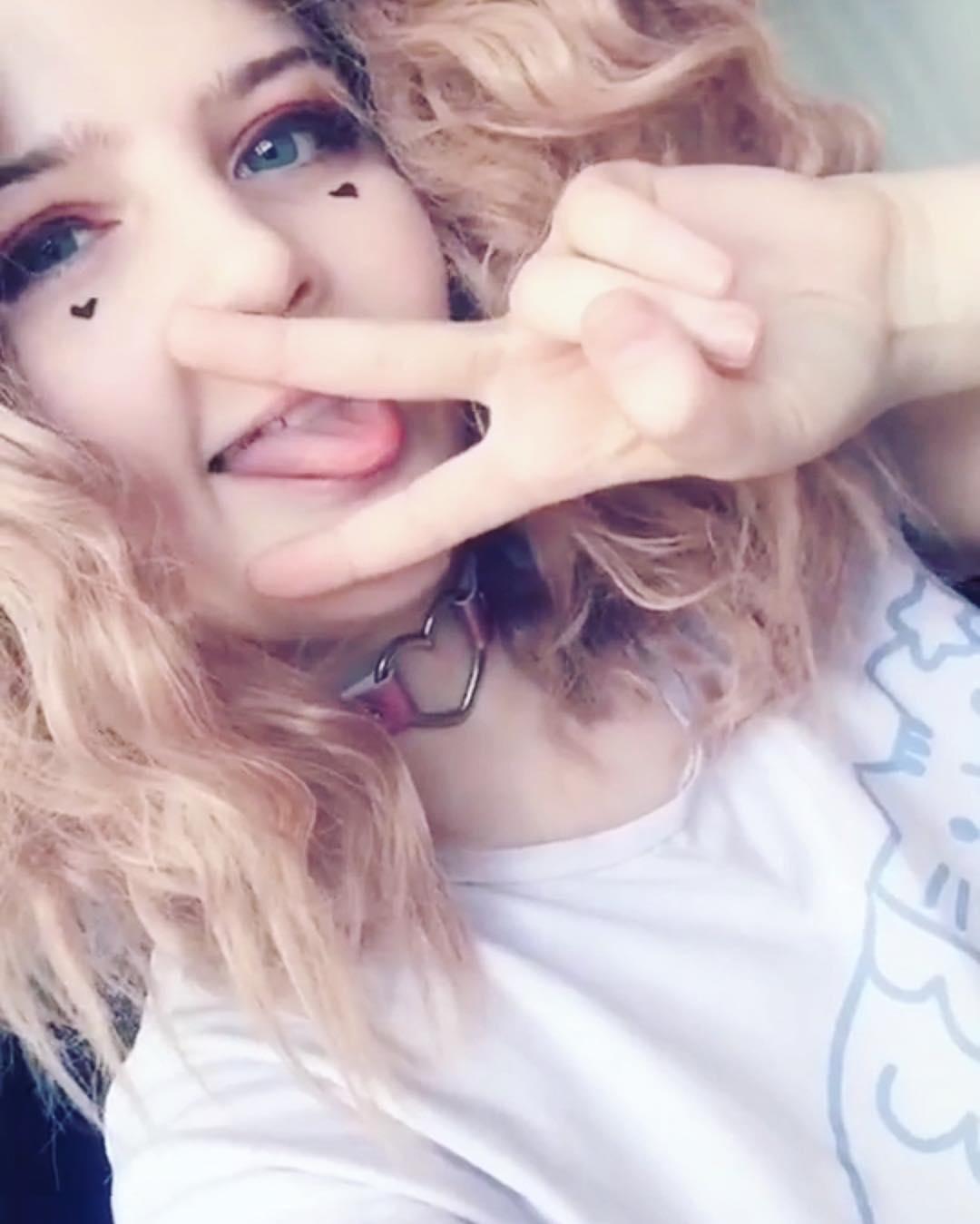 Ahegao face