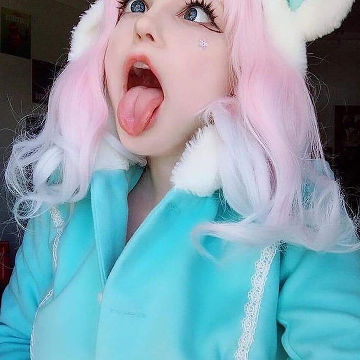 Ahegao face