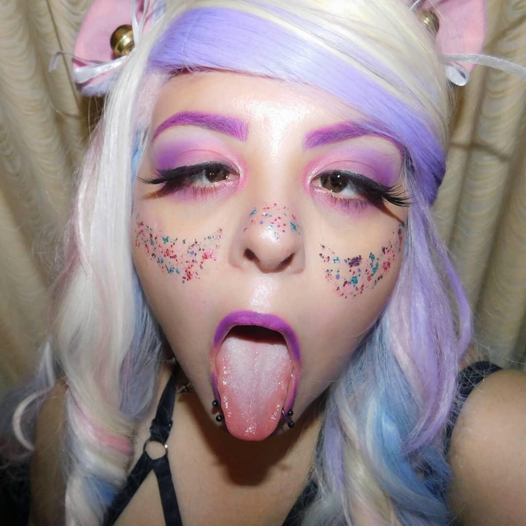 Ahegao face