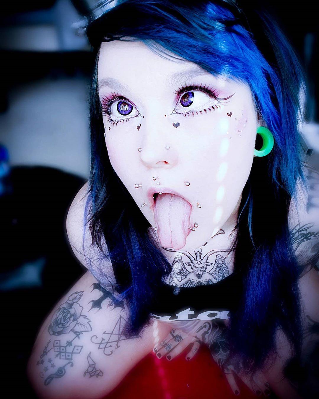 Ahegao face