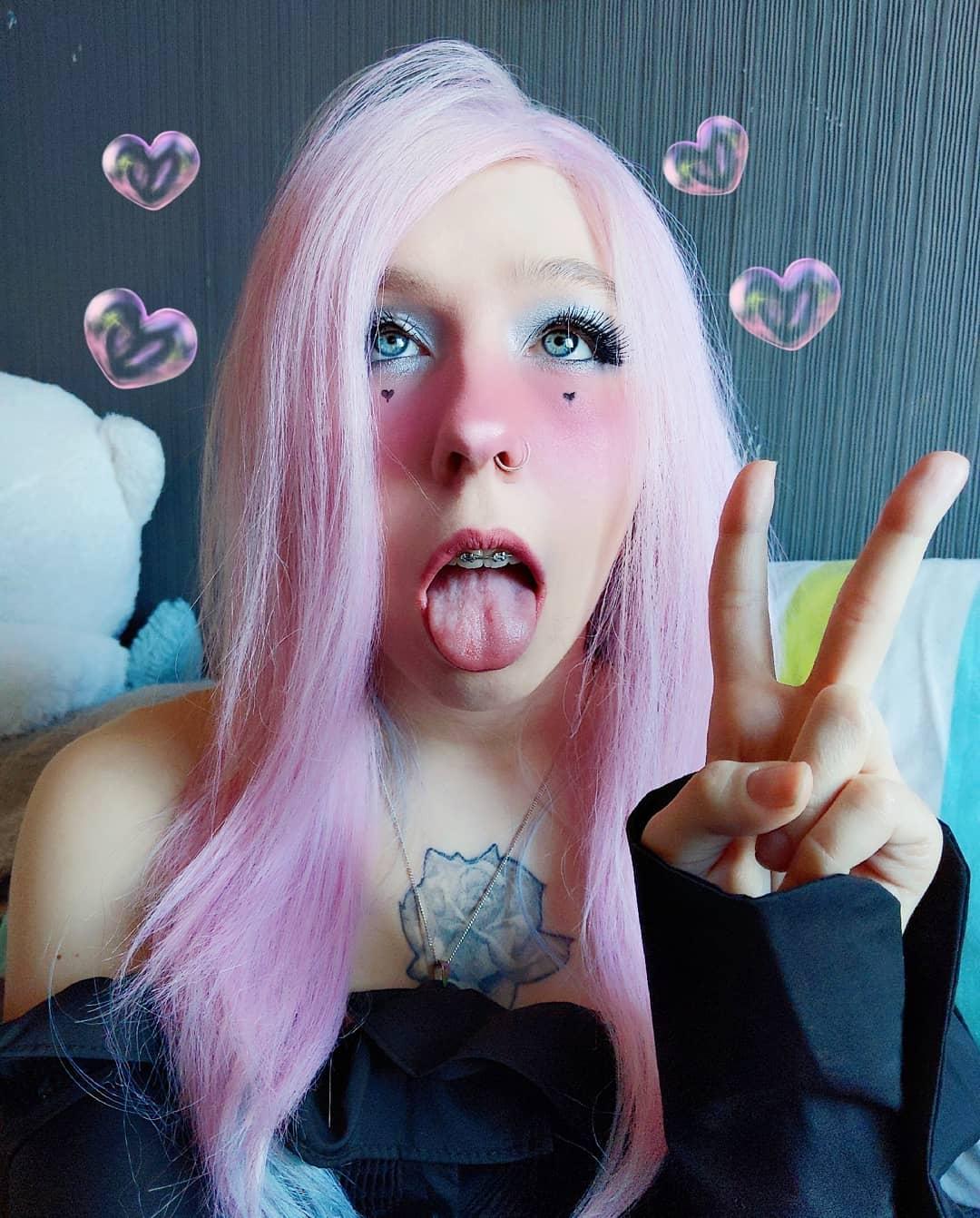 Ahegao face