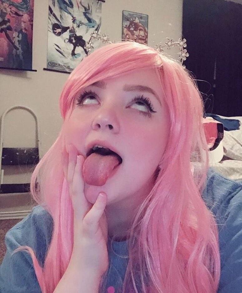 Ahegao face