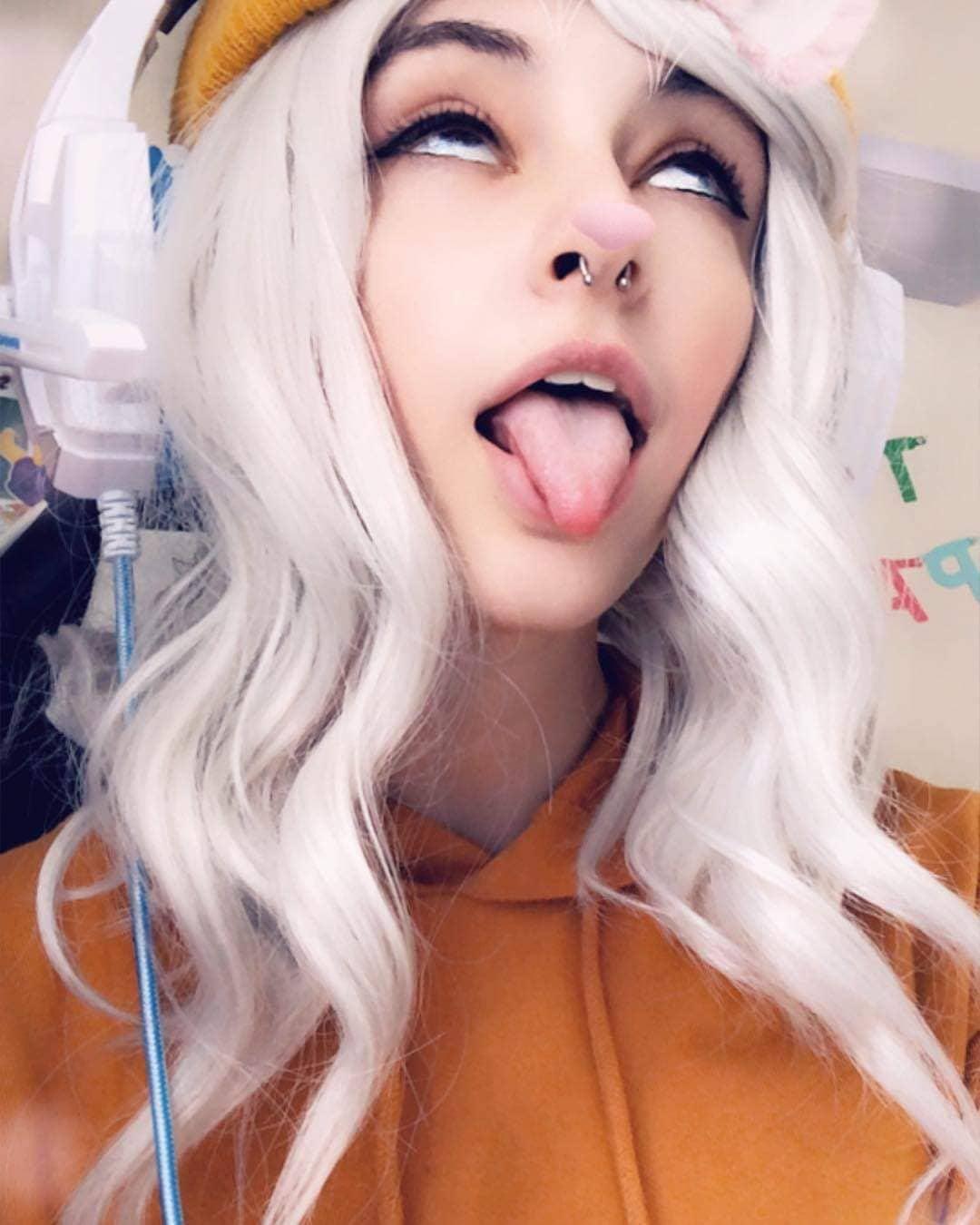 Ahegao face