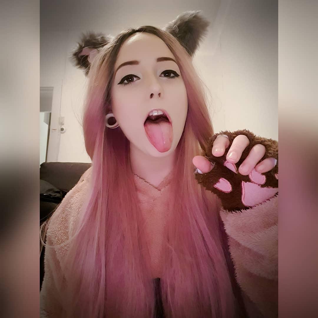 Ahegao face