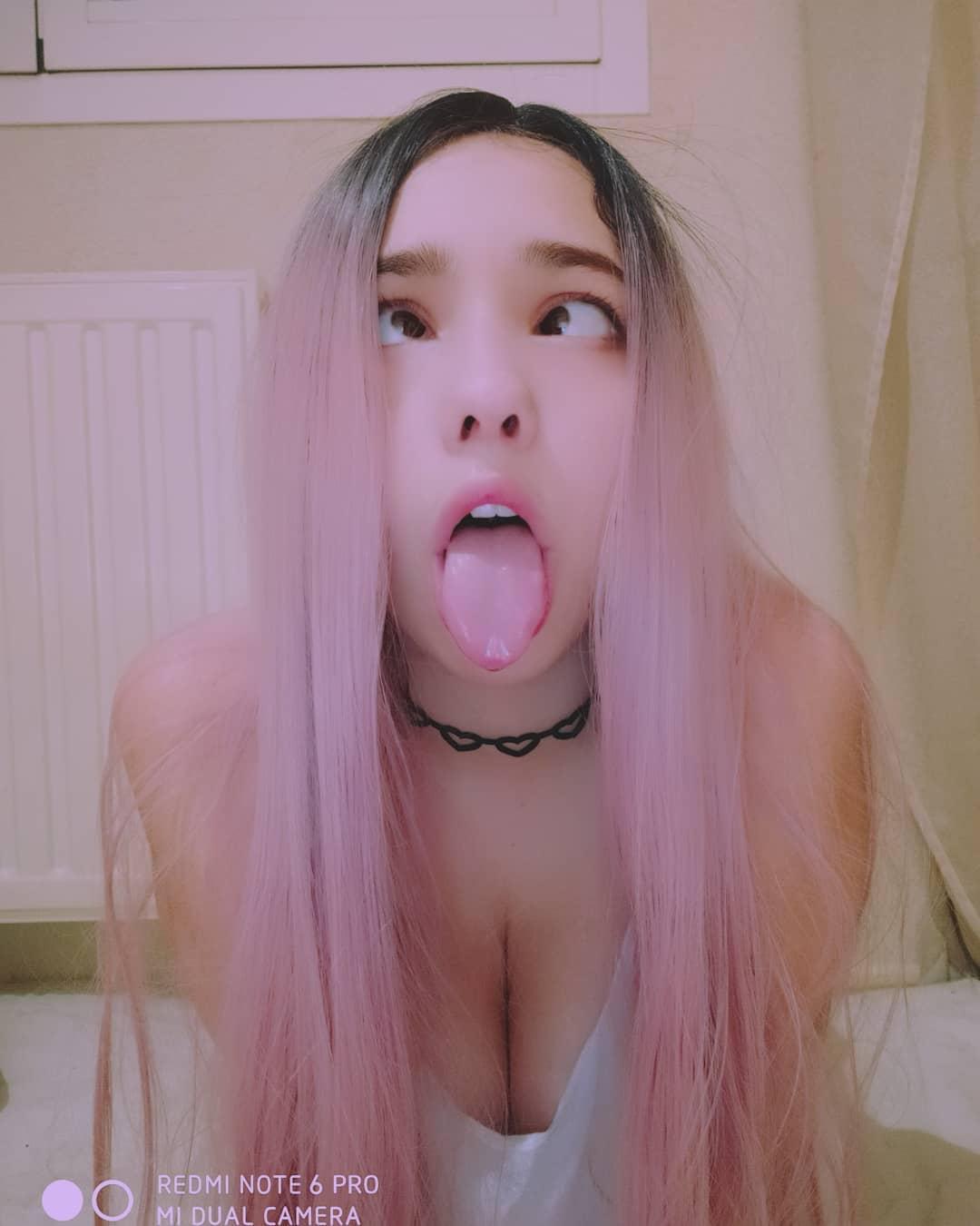 Ahegao face