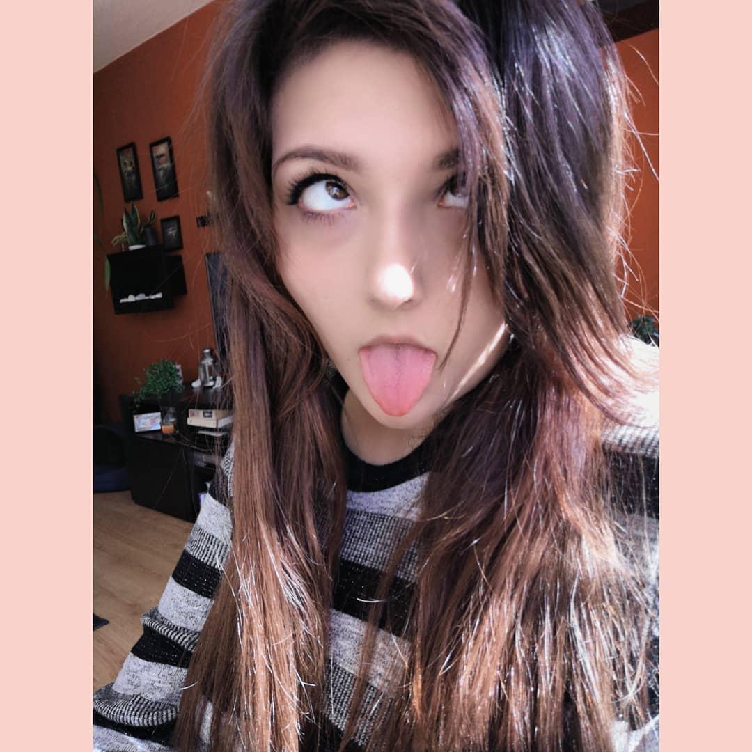 Ahegao face