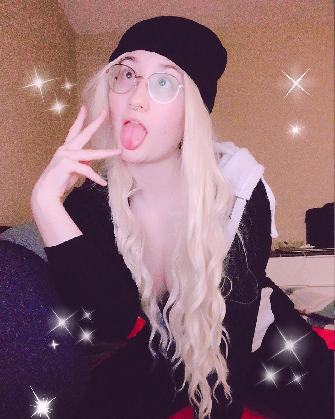 Ahegao face