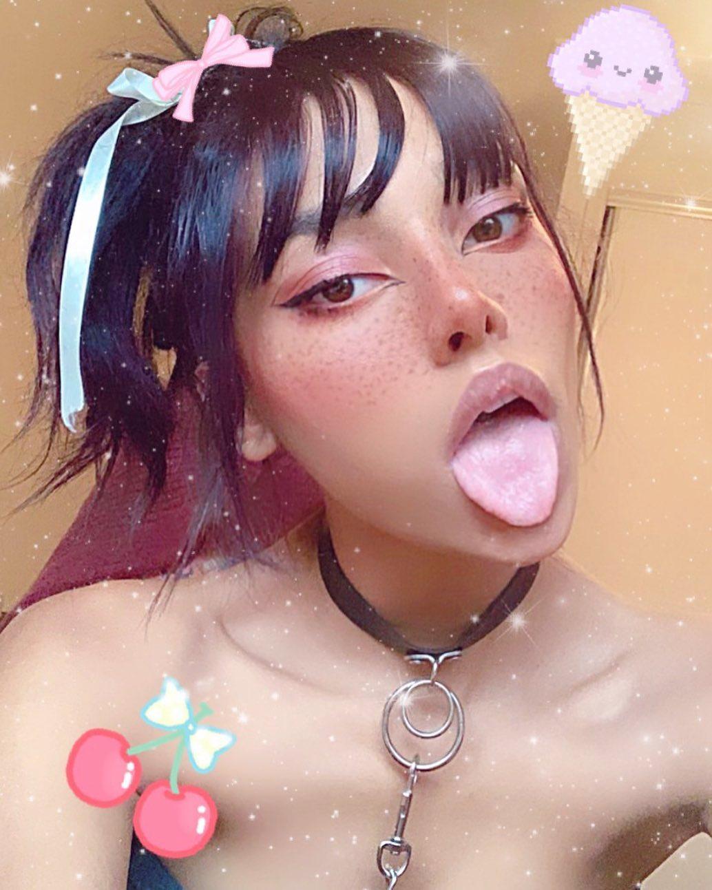 Ahegao face