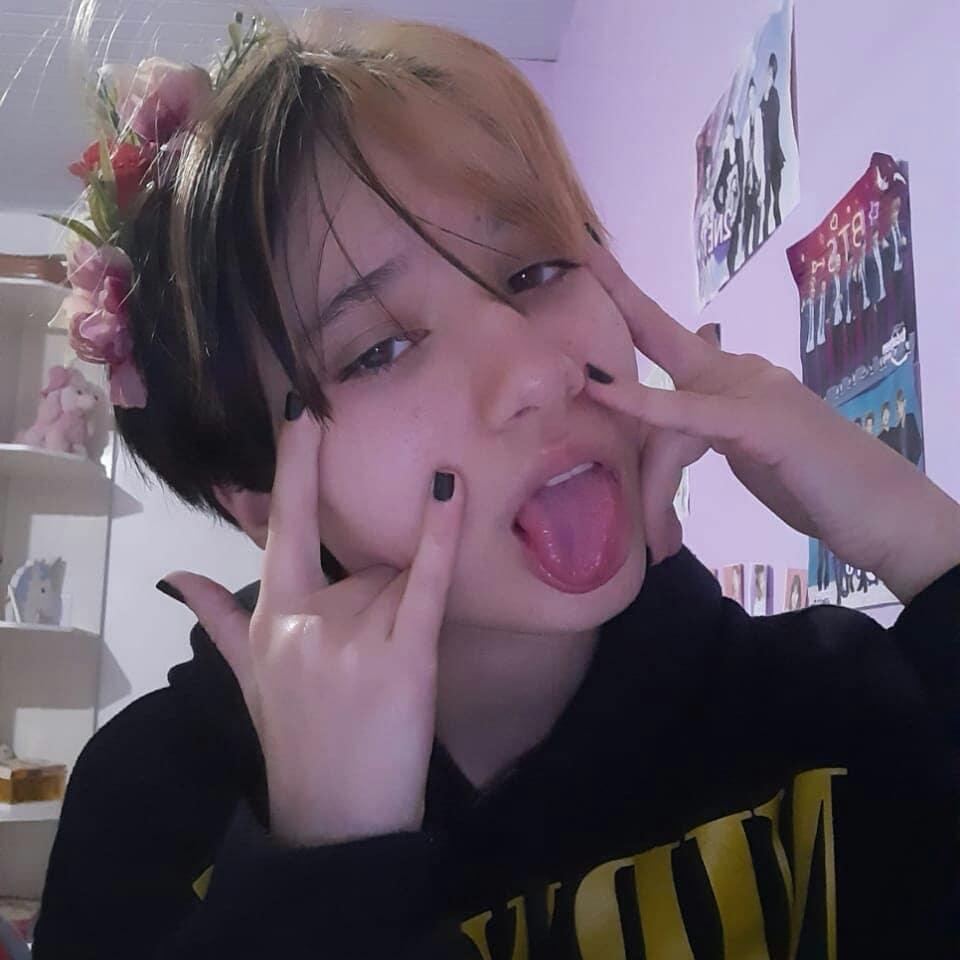 Ahegao face