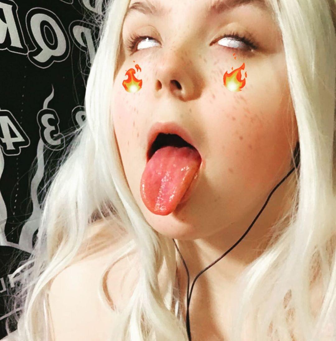 Ahegao face