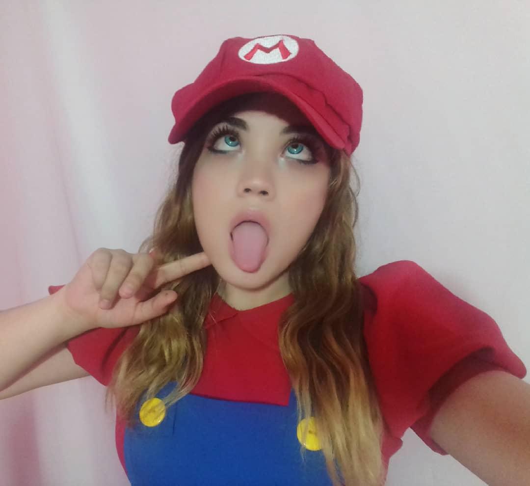 Ahegao face