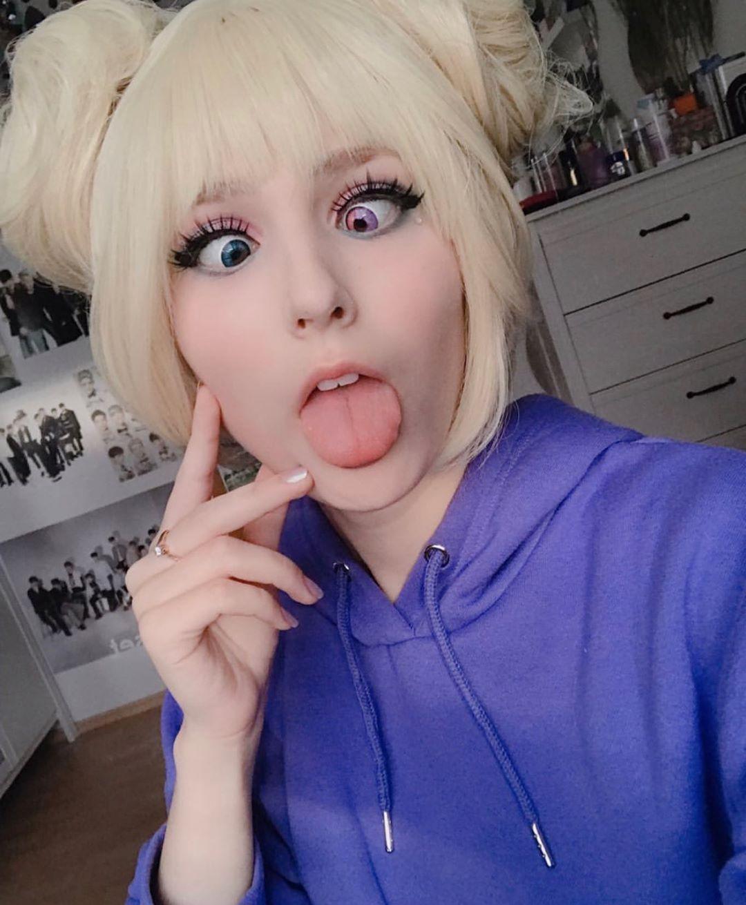 Ahegao face