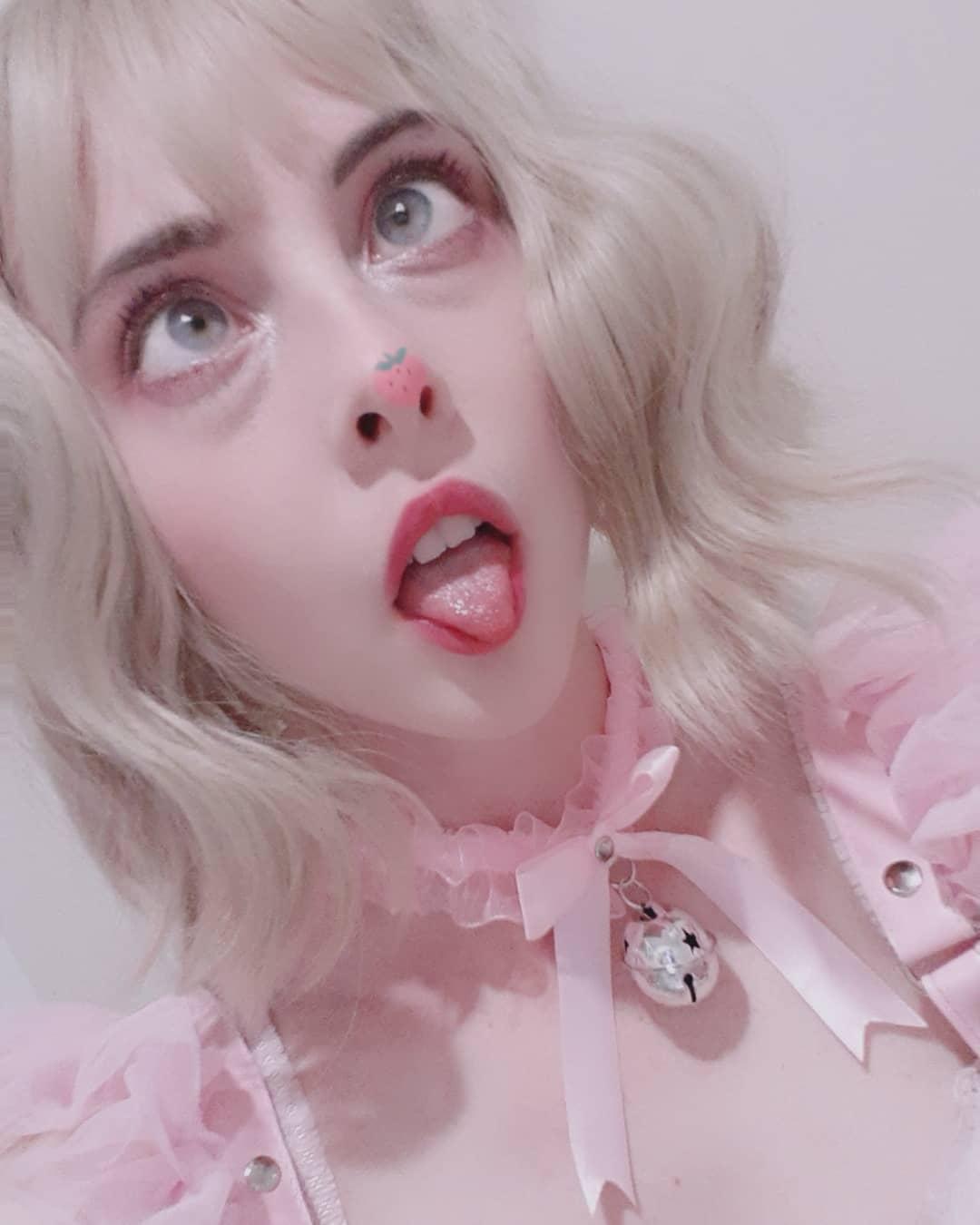 Ahegao face