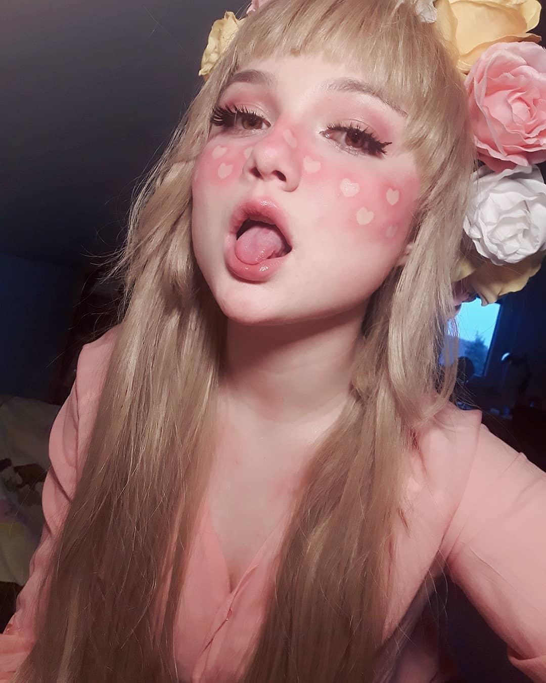 Ahegao face