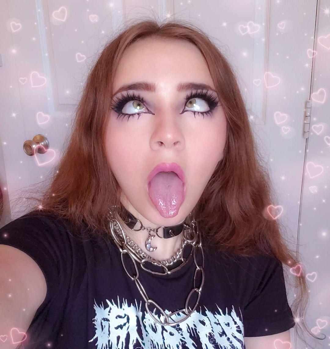 Ahegao face