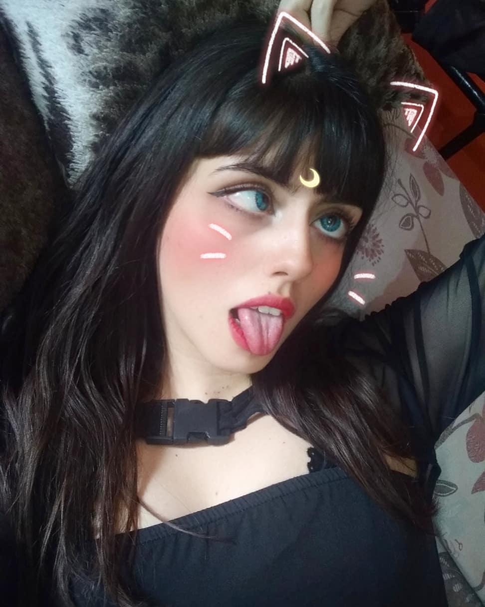 Ahegao face