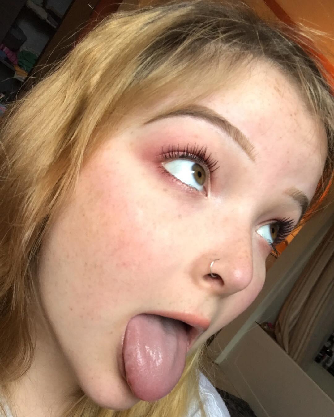 Ahegao face