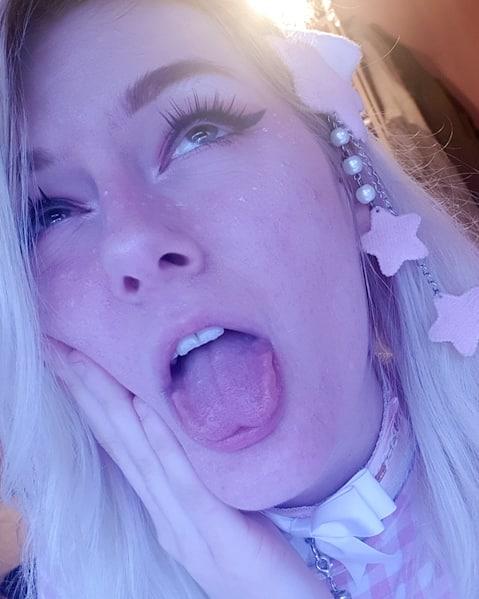 Ahegao face