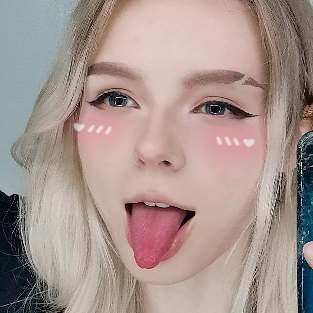 Ahegao face