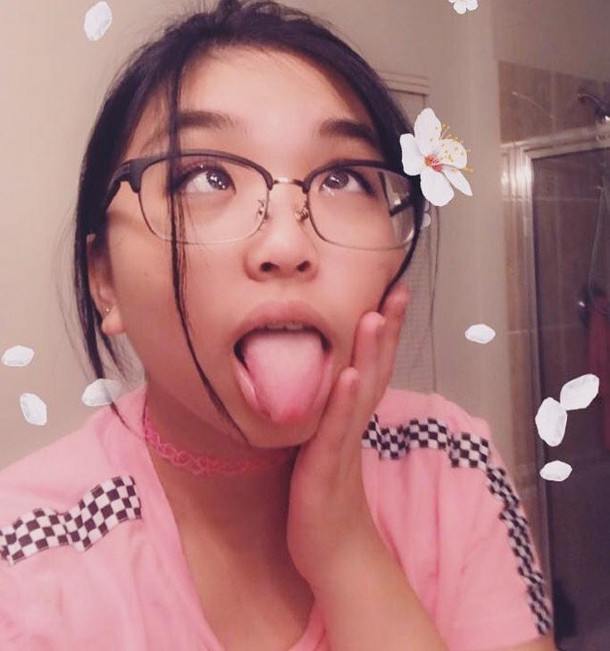 Ahegao face