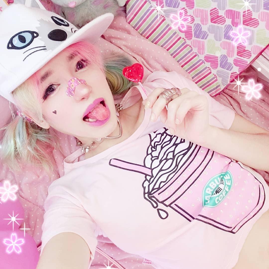 Ahegao face