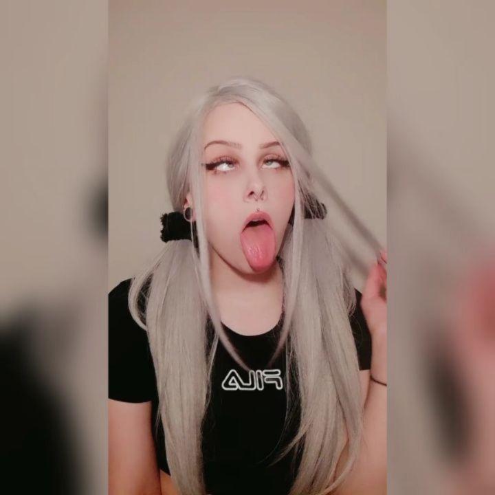 Ahegao face