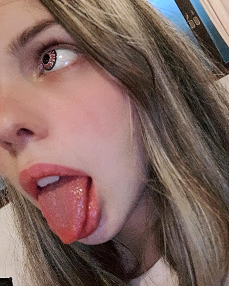 Ahegao face