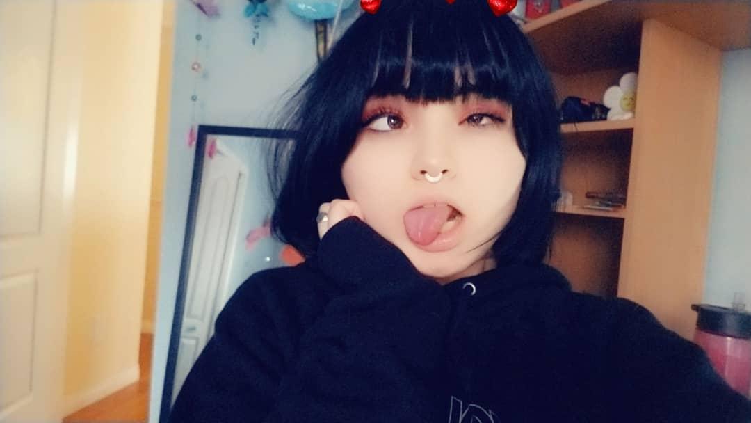 Ahegao face