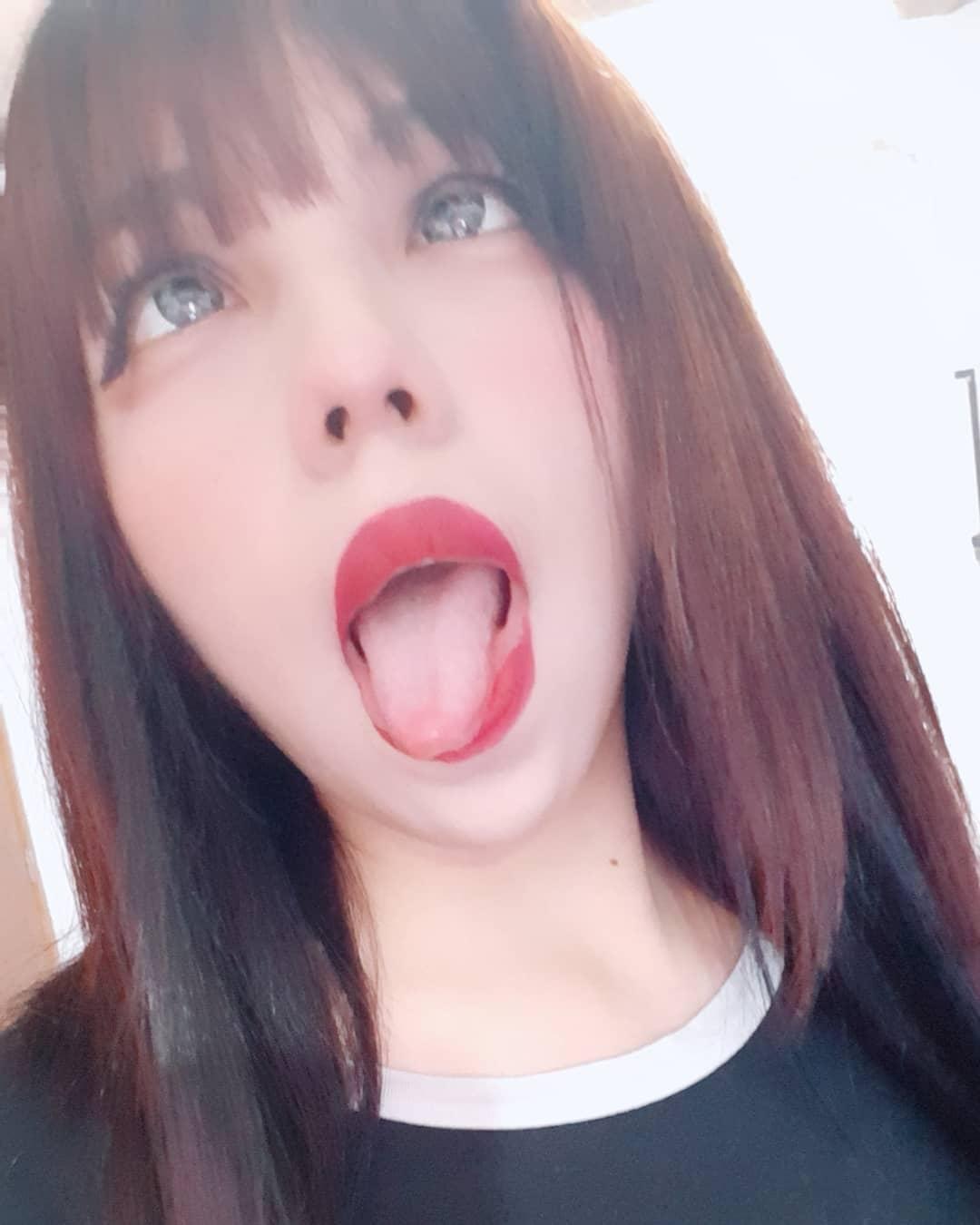 Ahegao face